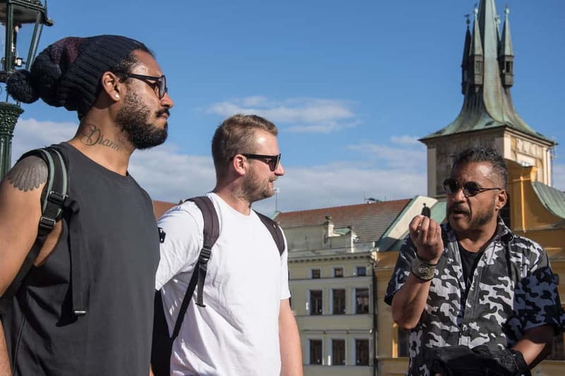 Prague: Old Town, Prague Castle & River Cruise Day Tour - What $71 buys you