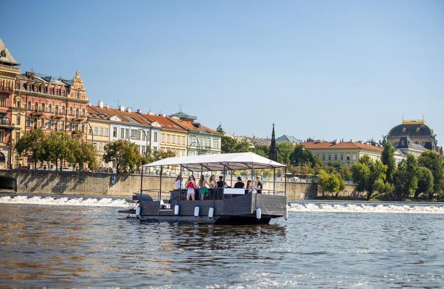Prague: Private Cycle Boat River Tour with Beer or Prosecco - Starting beside U Bukanýra and Albatros Botel