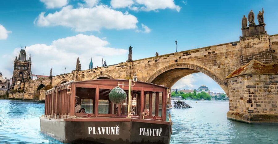 Prague: River Cruise, Charles Bridge Museum, & Walking Tour - Why this short Prague tour works