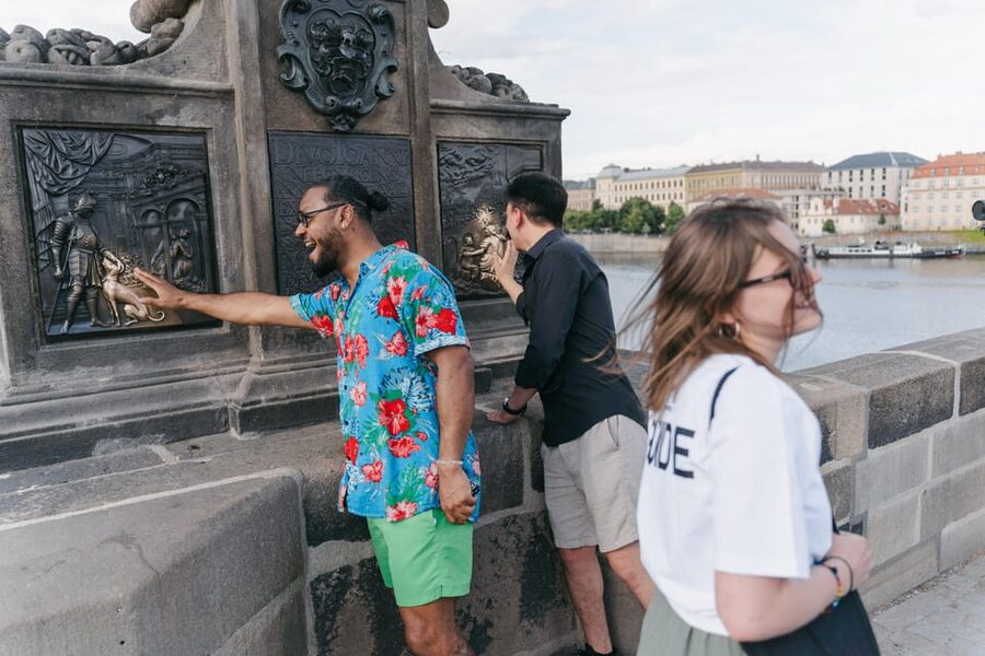 Prague: River Cruise, Charles Bridge Museum, & Walking Tour - Audio commentary, drinks, and the gingerbread stop
