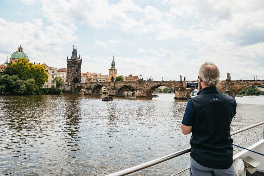 Prague: Vltava River Lunch Cruise in an Open-Top Glass Boat - Key points to know before you book