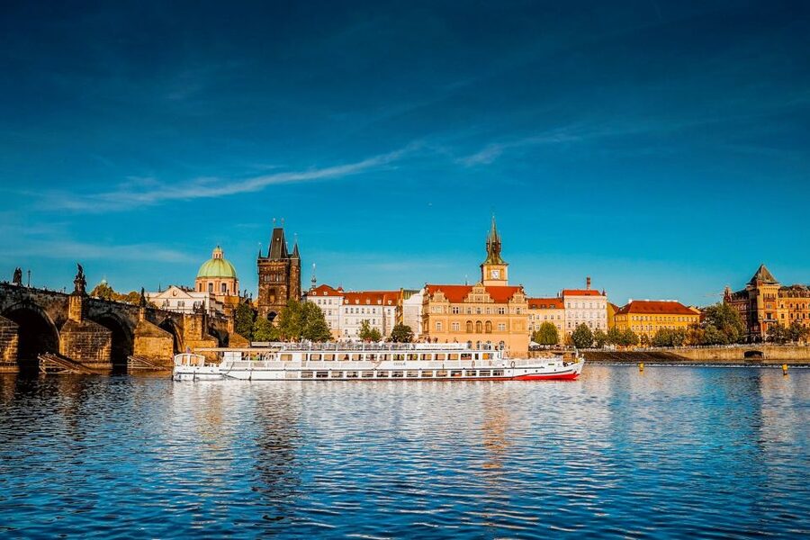 Prague: Vltava River Night Cruise with Buffet - Practical details that affect your evening