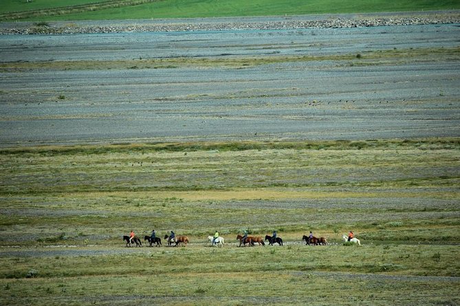 Private 3-Hour Horseback Riding Tour - Guides Who Shape the Experience