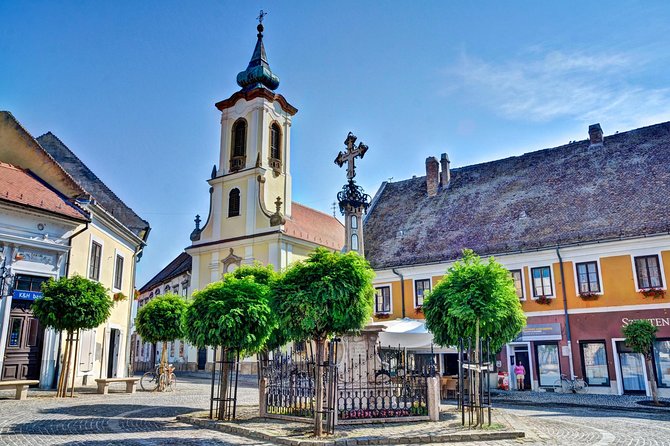 Private Danube Bend Experience with a comfortable air conditioned car - Who should book this Danube Bend day?