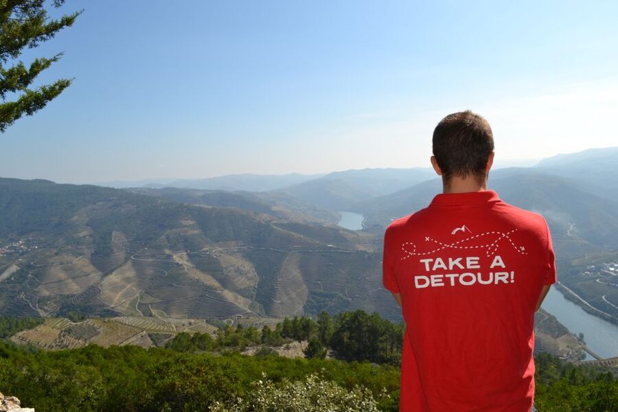 Private Douro Valley 4WD Tour with Wine Tasting and Picnic - The ride from Porto to Régua