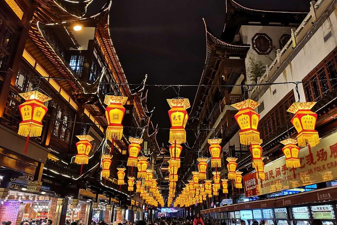Private Evening Tour: VIP Huangpu River Cruise and Shanghai Lights - What the private guide and car add
