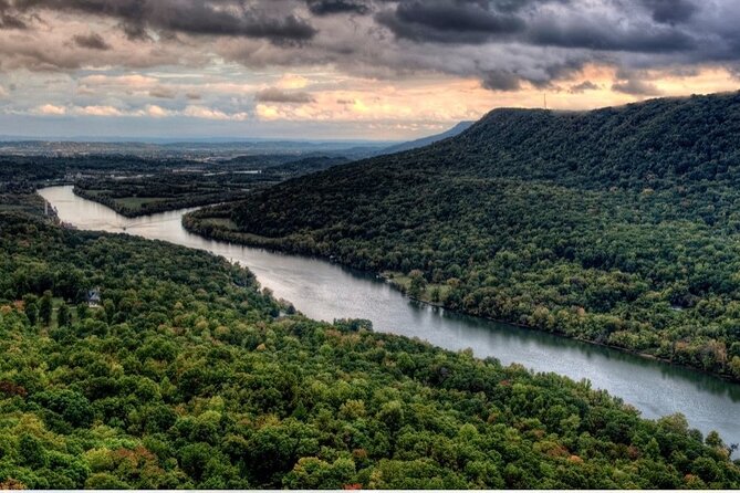 Private Helicopter Tour- Tennessee River Run - From 1045 E 23rd Street to the runway