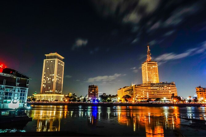 Private Nile Dinner Cruise in Cairo - What arrives at the open buffet