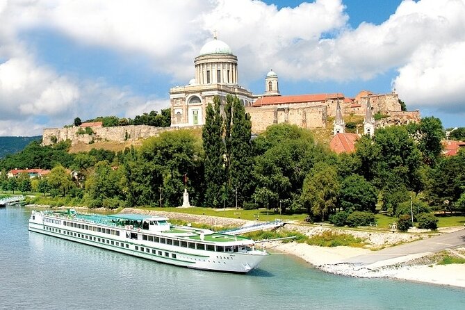 Private or SmallGroup Budapest Danube Bend Tour Lunch and Cruise - Why the Danube Bend makes a worthwhile day trip