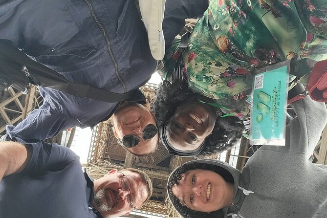 Private Tour, Luxury Eiffel Tower Lunch, Seine Cruise & Louvre - Starting at the Eiffel Tower and Champ de Mars