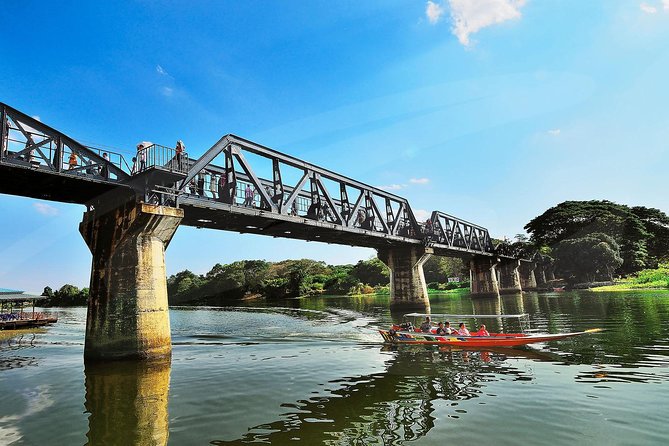 Private Tour: Thai–Burma Death Railway Bridge on the River Kwai from Bangkok - What the private guide adds