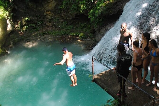 Private Transport to River Tubing or Rafting and Blue Hole combo - Practical costs, cancellation, and planning