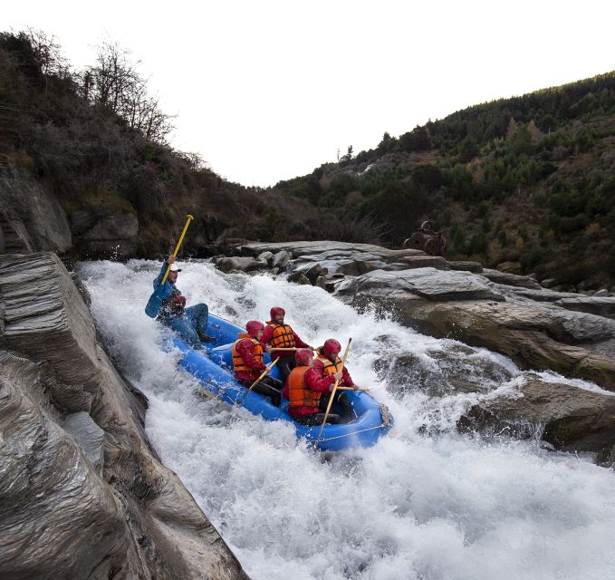 Queenstown: Shotover River Whitewater Rafting Adventure - From Queenstown to the cliffs of Skippers Canyon