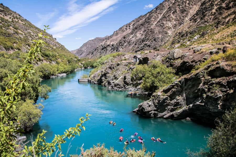 Queenstown: White Water Surfing Along the Kawarau River - The Kawarau River, one bodyboard at a time