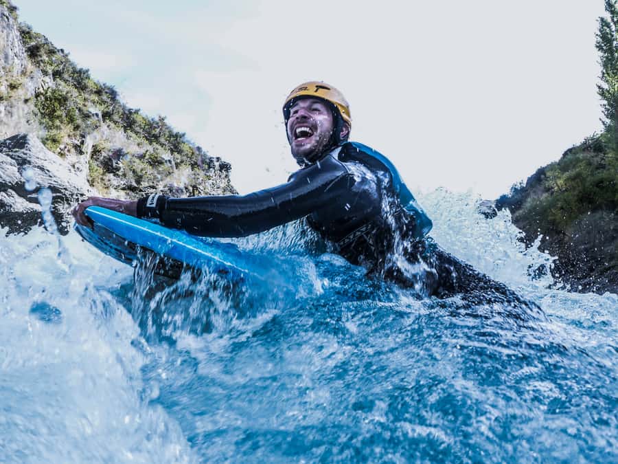Queenstown: White Water Surfing Along the Kawarau River - What the $164 price covers
