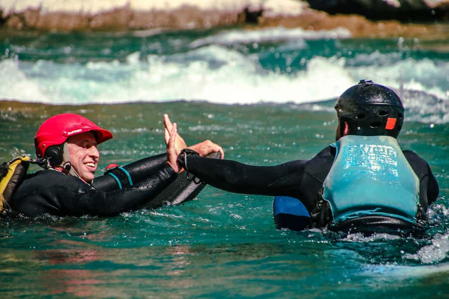 Queenstown: White Water Surfing Along the Kawarau River - Physical demands and who should book