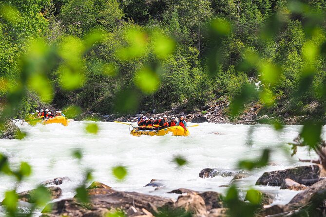 Rafting Adventure on the Kicking Horse River - Gear, cold water, and what is included