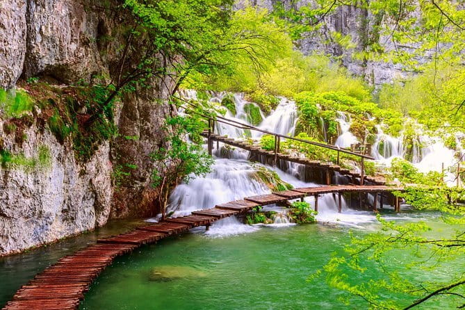 Rafting Experience in the Canyon of the River Cetina - The final rafting stretch and the calm water