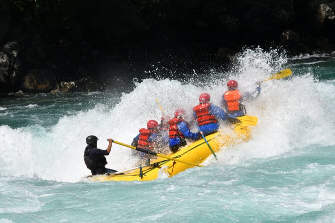 Rafting Futaleufu River Bridge to Bridge Section - Gear, safety, and the role of the guides