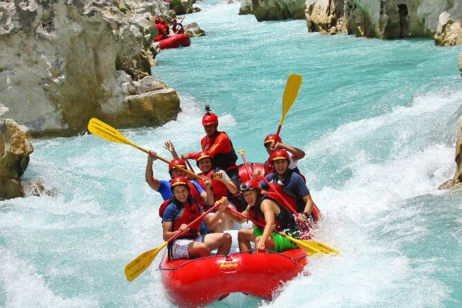 Rafting in Tampaon River from Ciudad Valles - Lunch, snacks, and the value of the package