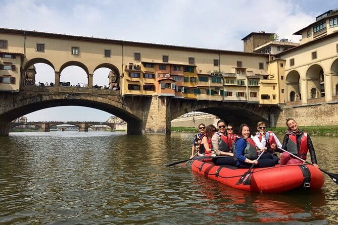 Rafting on the Arno River in Florence under the Arches of Pontevecchio - Why families and older visitors can manage it