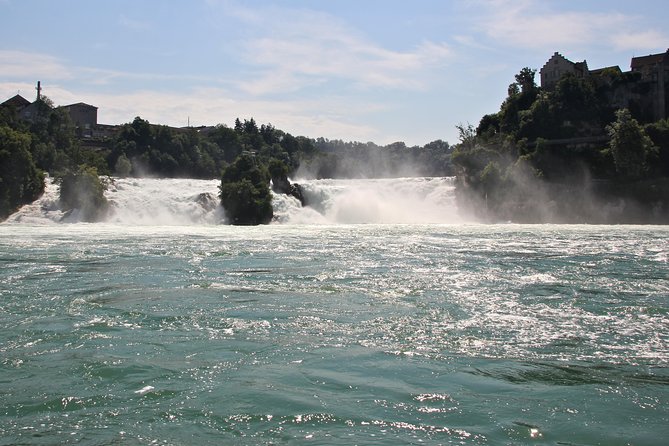 Rhine Falls Coach Tour incl. entry tickets from Zurich - The optional boat ride is worth considering