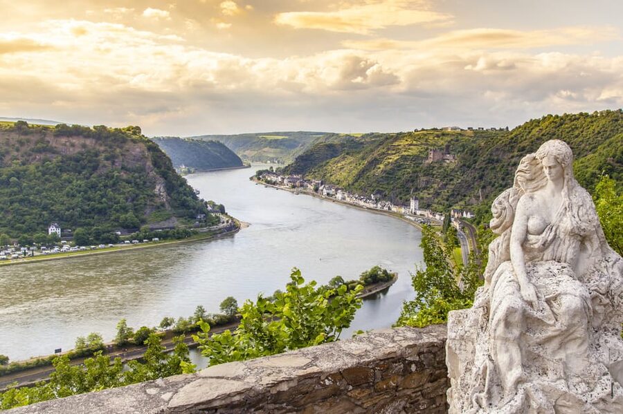 Rhine Valley: Half Day Tour from Frankfurt - Who should book this Rhine Valley tour?