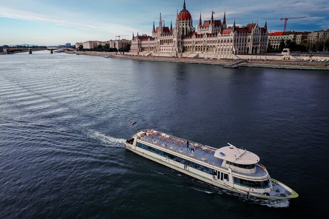 River Cruise ticket and Walking Tour in Budapest - A quiet pause at the Shoes on the Danube Bank