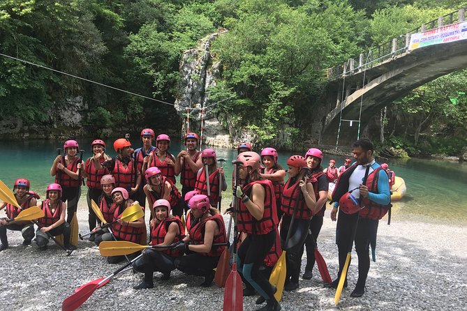 River rafting at Voidomatis River !! Zagori area - The guides make a difference