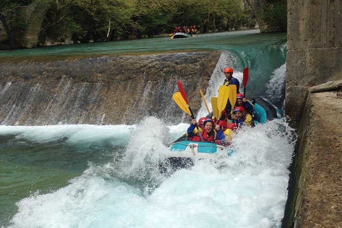 River rafting at Voidomatis River !! Zagori area - Why the route works for families and first-timers