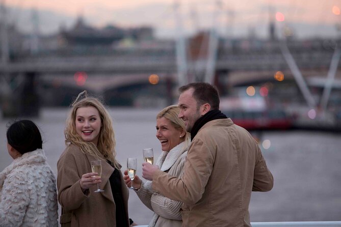 River Thames Evening Cruise with Sparkling wine and Canapés - Shakespeare’s Globe and the South Bank