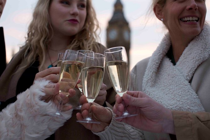 River Thames Evening Cruise with Sparkling wine and Canapés - Live music and the indoor saloon