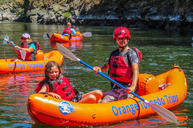 Rogue River Hellgate Canyon PM Half-Day Raft Trip - Choosing Between a Kayak, Paddle Raft, and Oared Raft