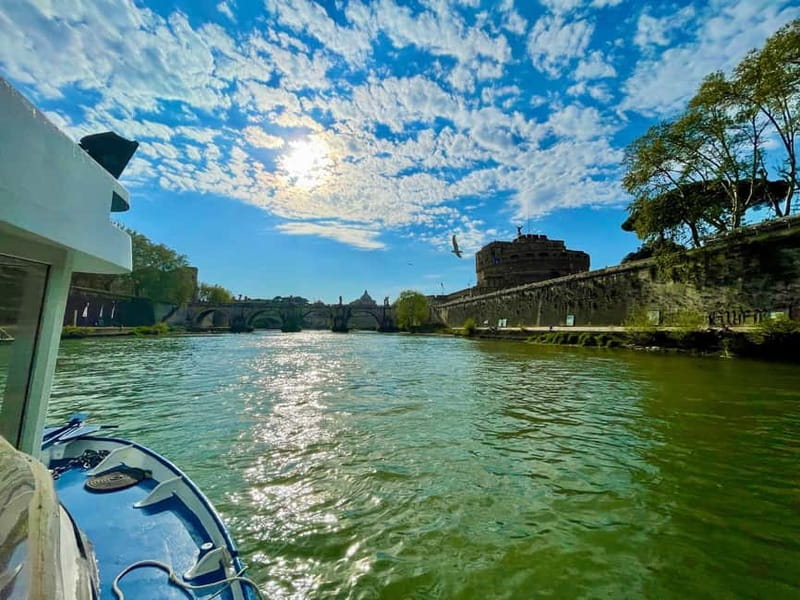Rome: Food Tasting and Wine Pairing & Tiber River Boat Ride - What the experience really offers