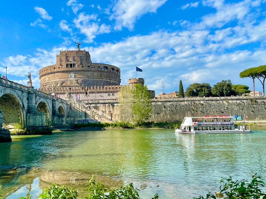 Rome Squares and Fountains Tour & River Boat Hop On Hop Off - Trevi Fountain and Rome’s local stories