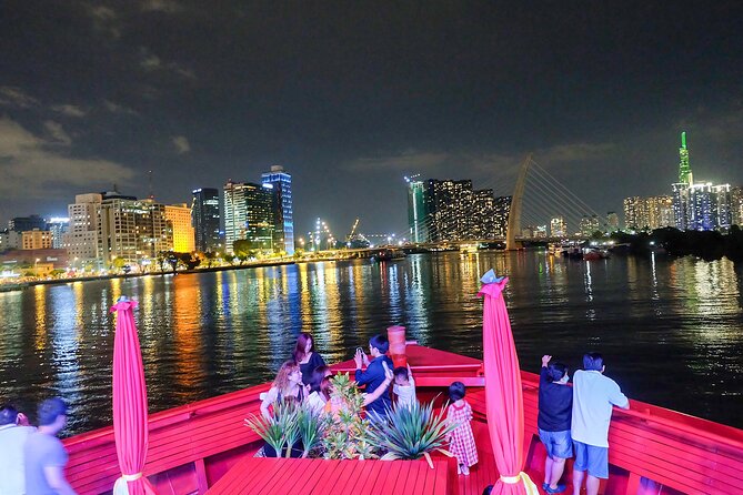 Saigon River Dinner Cruise: Buffet, Set Menu, Fine Dining (3hrs) - Choosing between the buffet and set menus