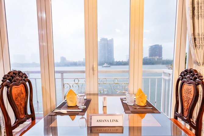Saigon River Dinner Cruise: Buffet, Set Menu, Fine Dining (3hrs) - Boarding the boat and settling in