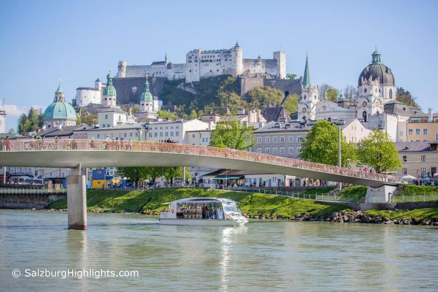 Salzburg: River Cruise & Best of Mozart Fortress Concert - Mozart in the fortress halls
