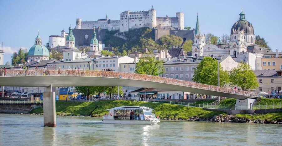 Salzburg: River Cruise & Best of Mozart Fortress Concert - Riding the funicular to Hohensalzburg