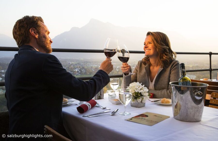 Salzburg: River Cruise, Dinner & Fortress Concert - Walking from the boat to the fortress