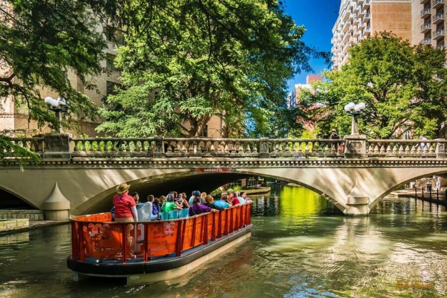San Antonio Premium City Tour with Alamo & River Walk Cruise - Key points at a glance