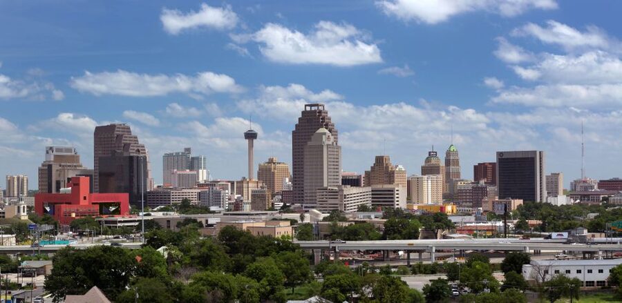 San Antonio Premium City Tour with Alamo & River Walk Cruise - Who should book this tour?