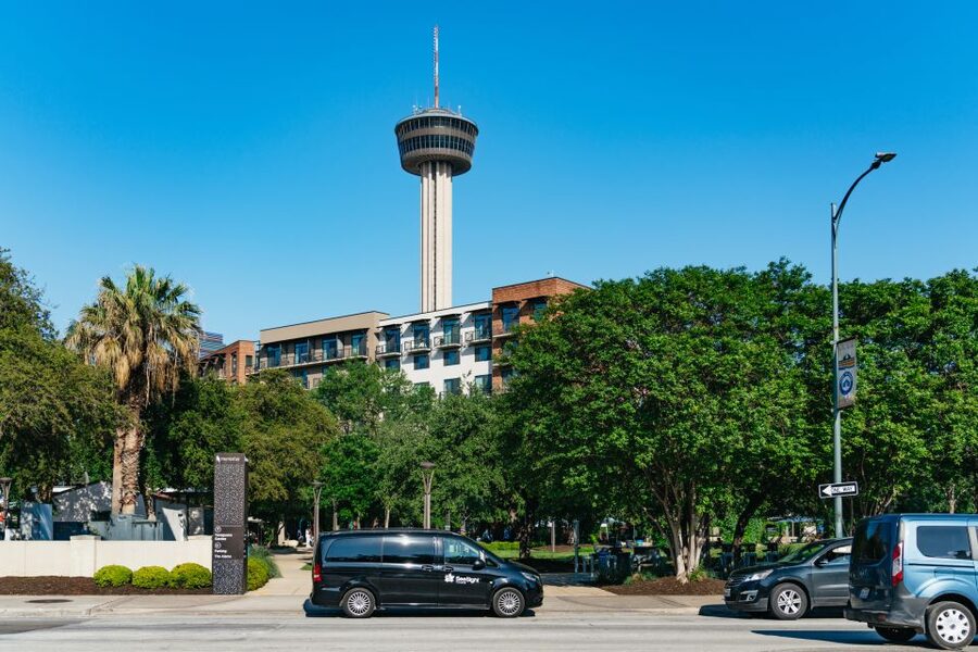 San Antonio: Premium Night Driving Tour with River Cruise - Is $117 a fair price?