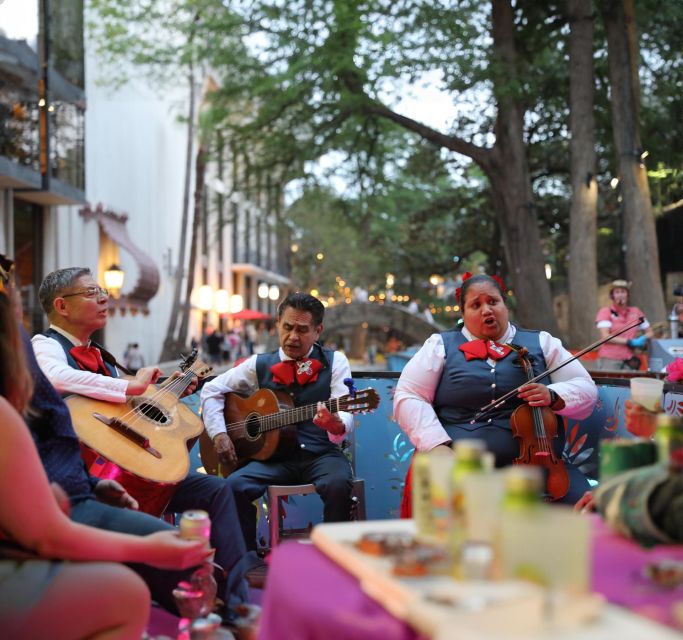 San Antonio: River Walk Cruise Ticket - The three docks and how to find them