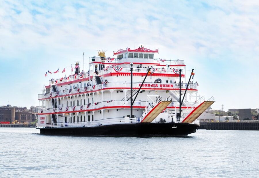 Savannah: Riverboat Narrated Harbor Sightseeing Cruise - Commentary that makes the ride worthwhile