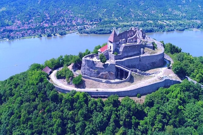 Scenic Danube River bend hills & the Art Town: Private Car Tour - Is $135 per person good value?