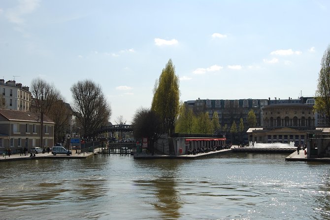 Seine River Cruise and Paris Canals Tour - Comfort, snacks, weather, and the pace
