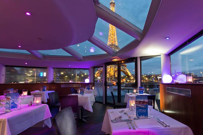 Seine River Dinner Cruise with Live Singer by VIP Yacht de Paris - Paris from the Seine after dark