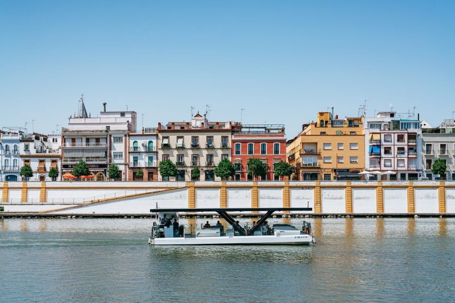 Seville: 1-Hour Guadalquivir River Sightseeing Eco Cruise - Triana and the first river views