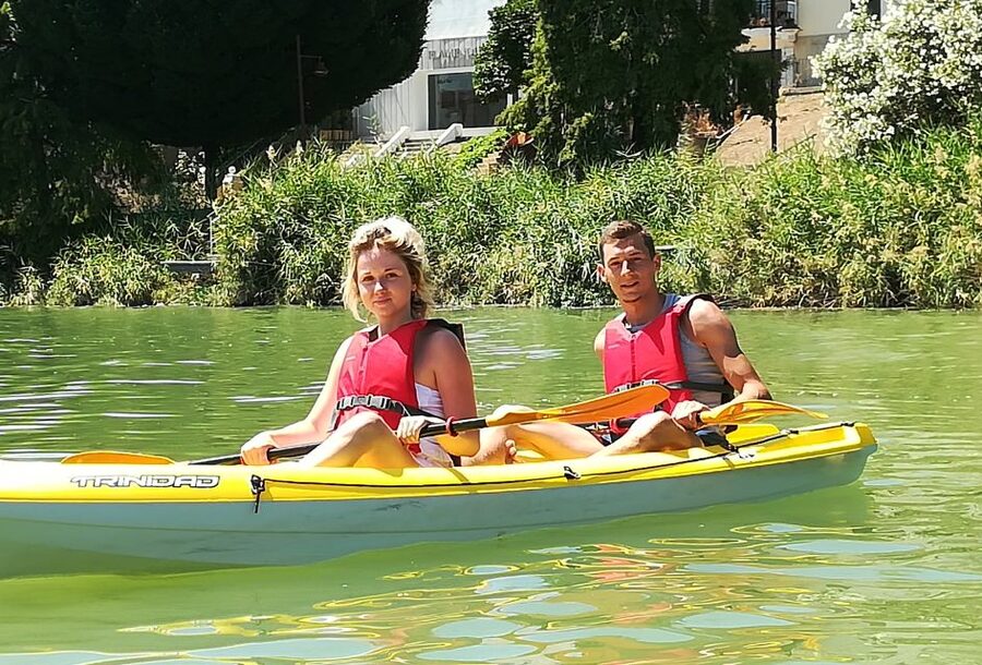 Seville: 2–Hour Guadalquivir River Kayaking Tour - The final bridge and return paddle